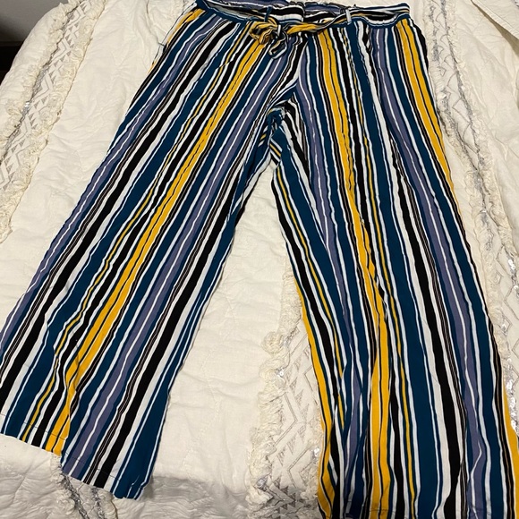 Plus Size Striped Belted Flare Pants - Picture 1 of 4